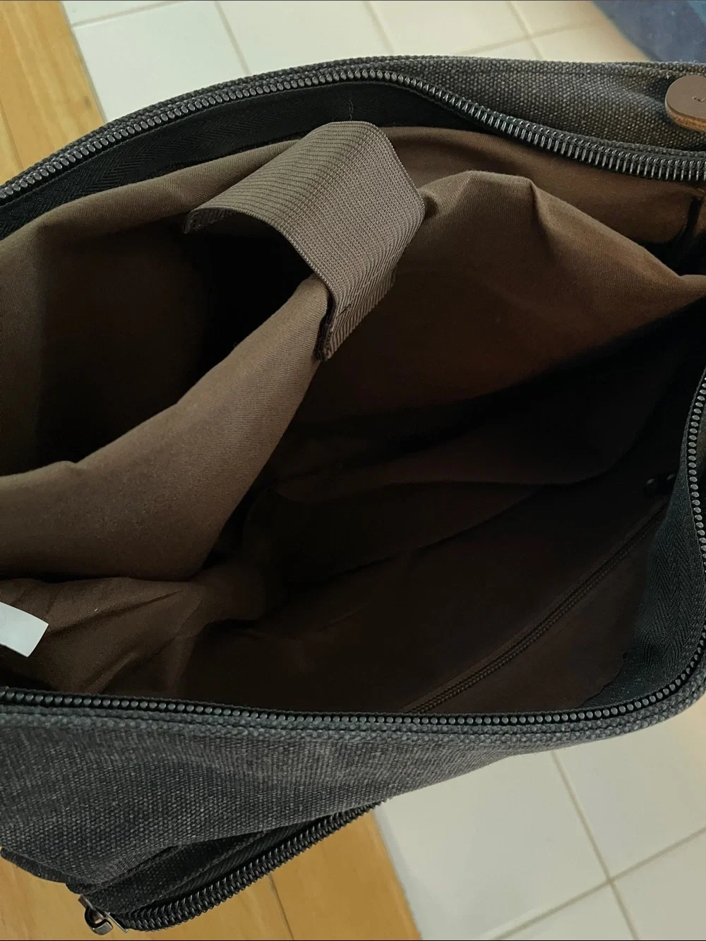 Dasein Men's Black Canvas Messenger Bag with Brown Accents